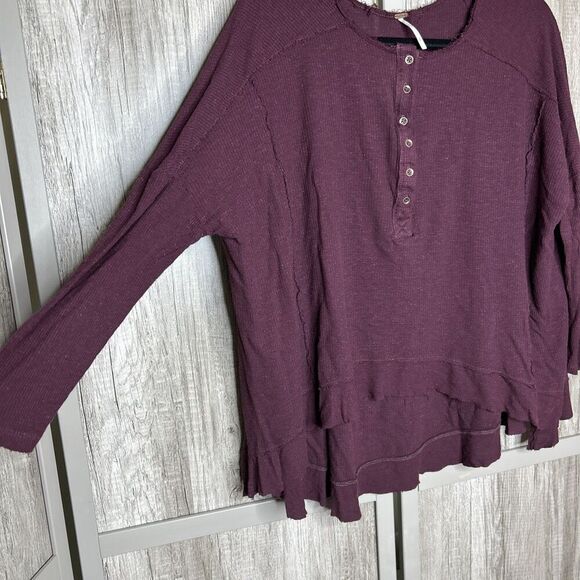 Free People Oversized Top Boxy Burgundy Color Thermal Size S - Picture 3 of 6